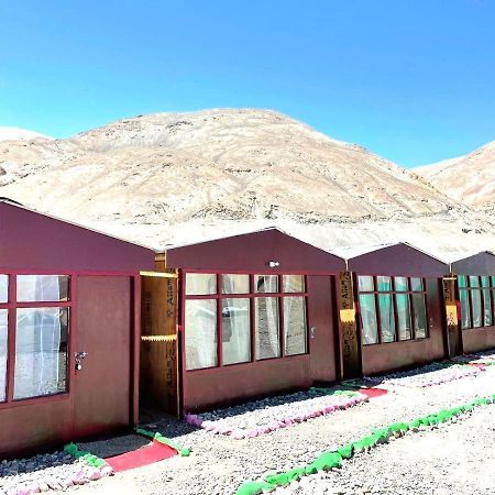 Spangmik Pangong Delight Camps And Cottages מראה חיצוני תמונה