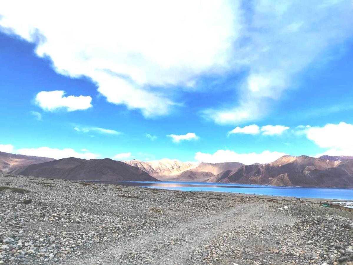 Spangmik Pangong Delight Camps And Cottages מראה חיצוני תמונה