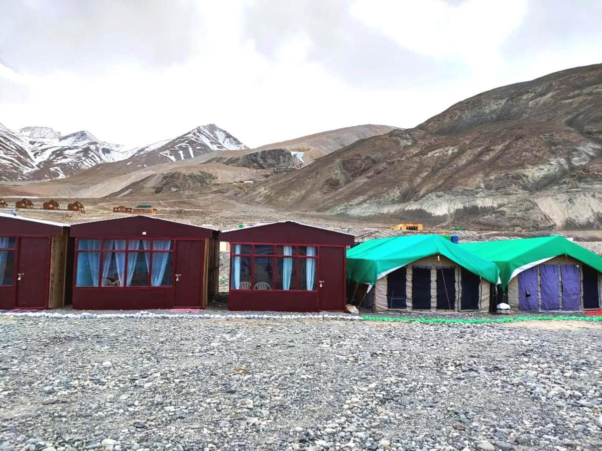 Spangmik Pangong Delight Camps And Cottages מראה חיצוני תמונה