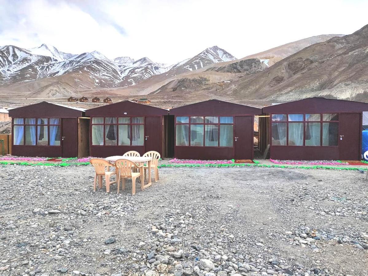 Spangmik Pangong Delight Camps And Cottages מראה חיצוני תמונה