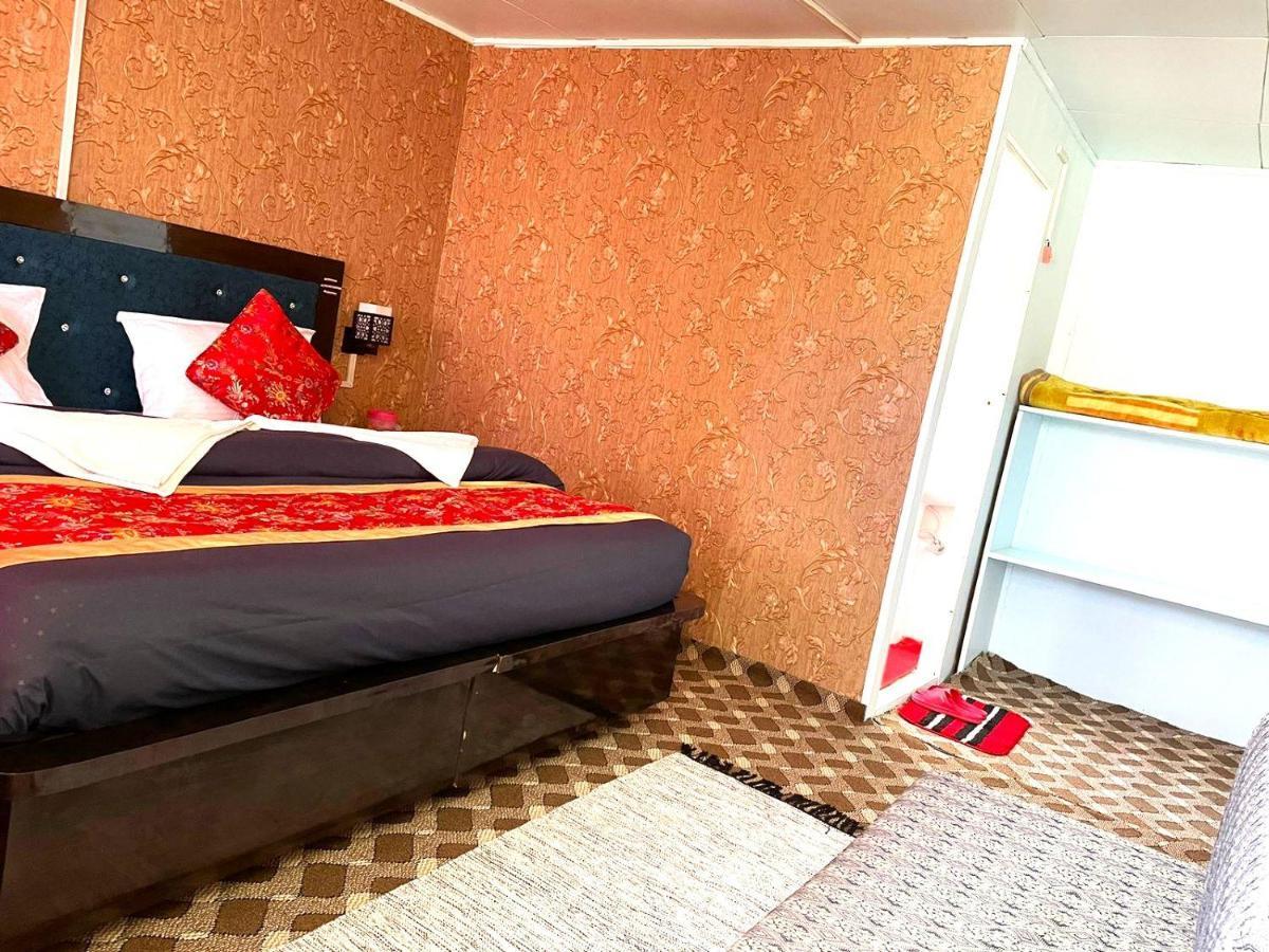 Spangmik Pangong Delight Camps And Cottages מראה חיצוני תמונה