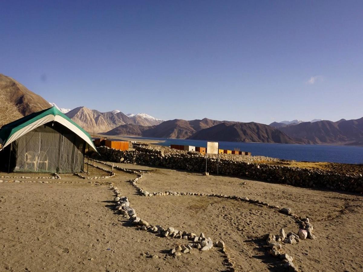 Spangmik Pangong Delight Camps And Cottages מראה חיצוני תמונה