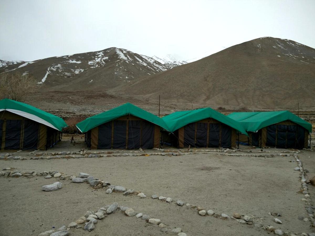 Spangmik Pangong Delight Camps And Cottages מראה חיצוני תמונה